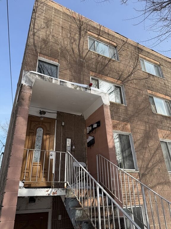 Property Photo: 85 Munroe St MA 02119