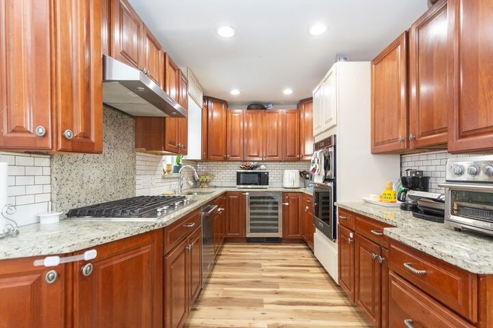 Property Photo:  10 Dell St  MA 02148 