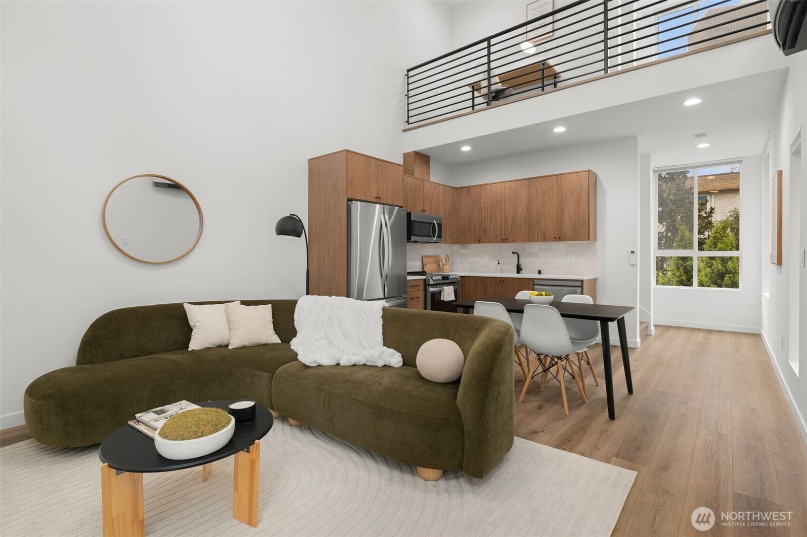 Property Photo:  1508  18th Avenue  WA 98122 