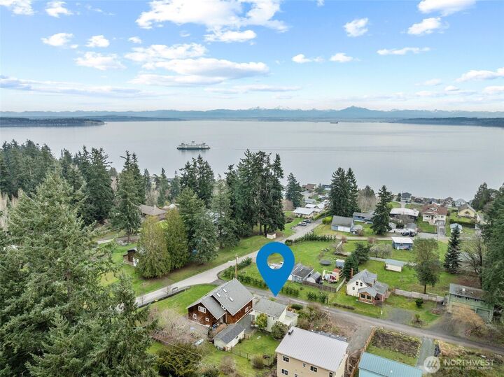 Property Photo: 6876 Helena Street WA 98236