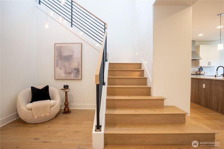 Property Photo:  1744  Canyon Avenue SE  WA 98045 