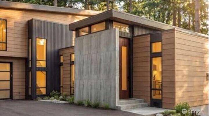 Property Photo:  7017 NE 132  WA 98034 