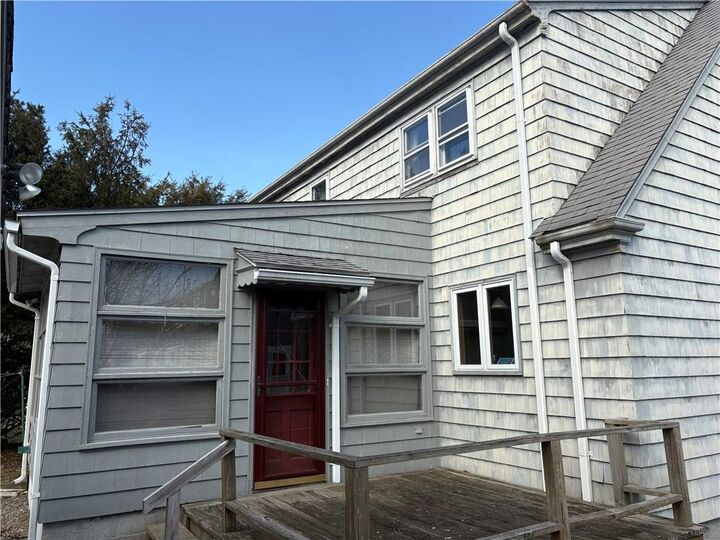 Property Photo:  10 Jesse Davis Lane  RI 02806 