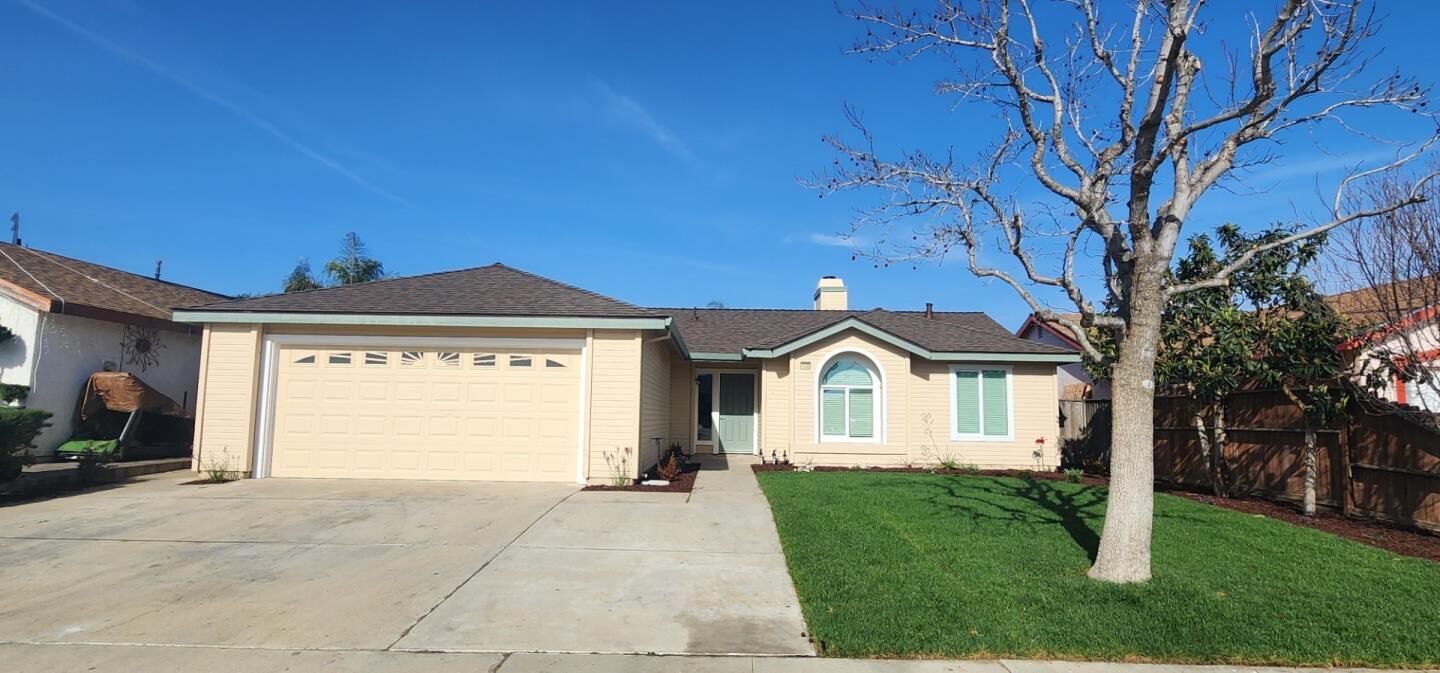 Property Photo:  1206 Morris Avenue  CA 93927 