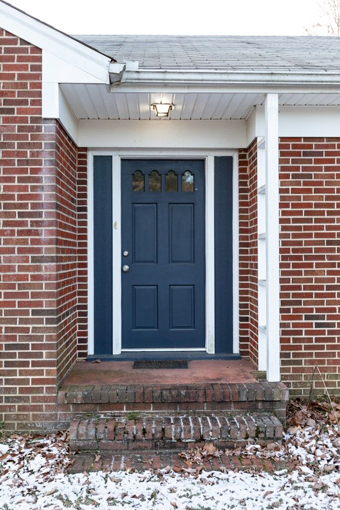 Property Photo:  767 Fairgrounds Road  VA 2301 