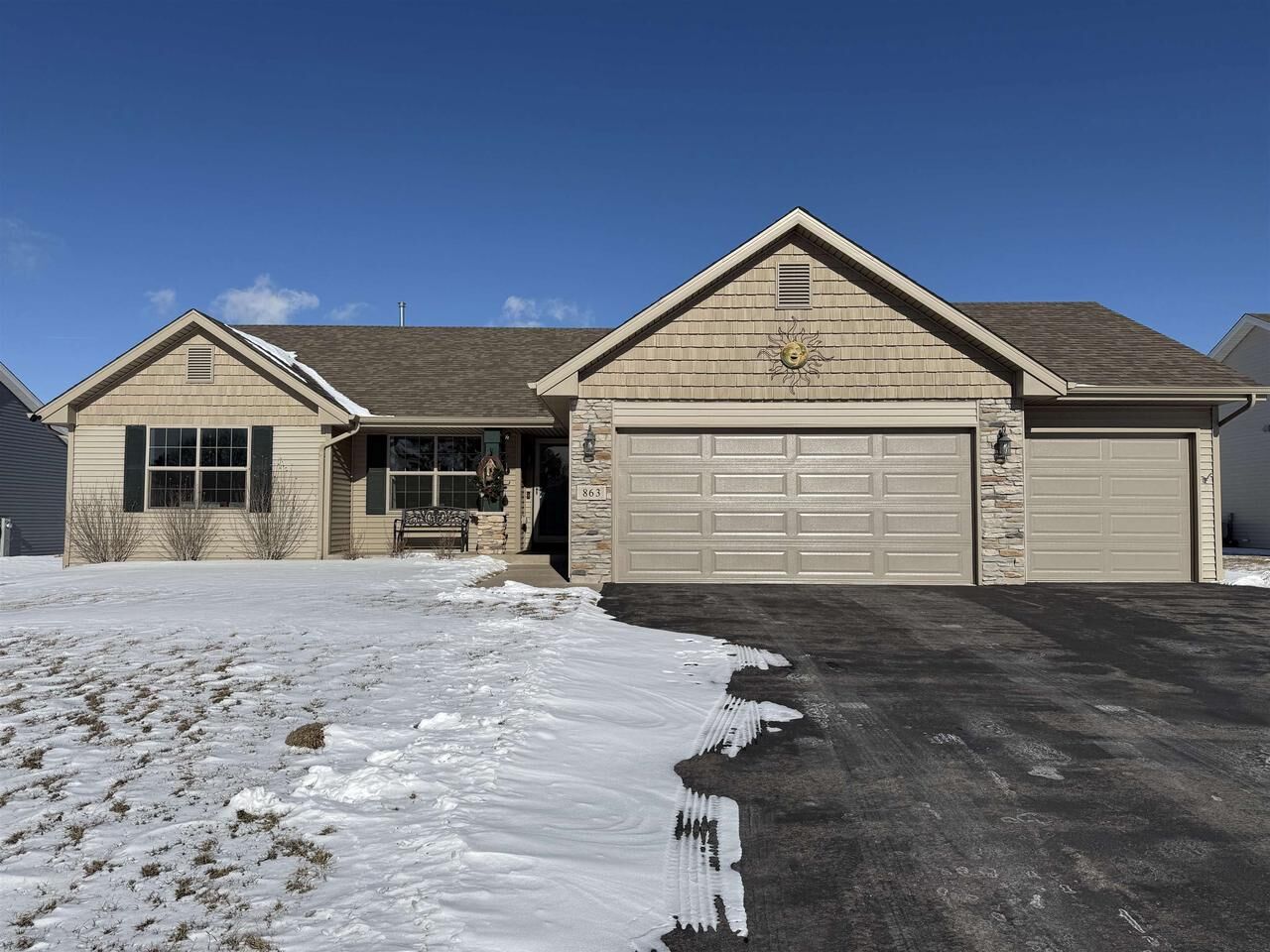 Property Photo: 863 East Bridget Drive WI 53511