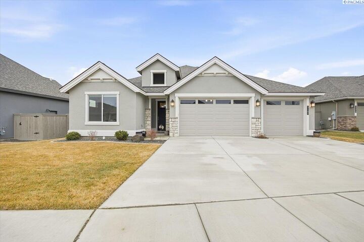 Property Photo:  3182 Mountain Quail Lane  WA 99354 