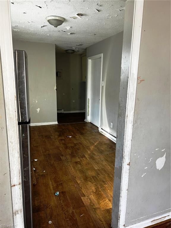 Property Photo:  1412 Victory Street  NC 27407 