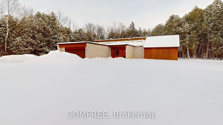 Property Photo: 11954 Forest Hill Road ON K0C 2K0