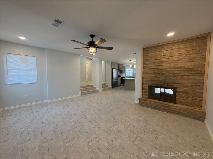 Property Photo: 2505 Haskell Boulevard OK 74401