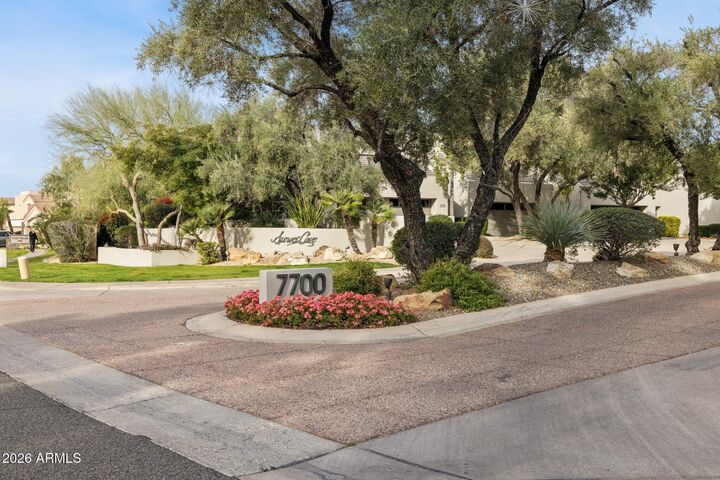 Property Photo:  7700 E Gainey Ranch Road 207  AZ 85258 