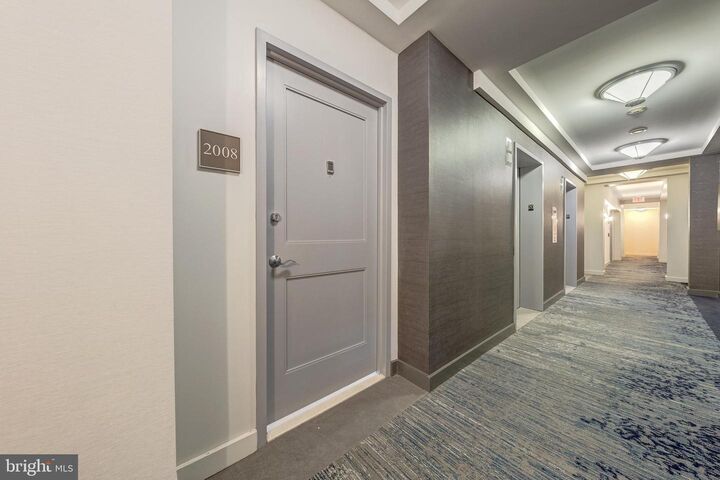 Property Photo:  888 N Quincy Street 2008  VA 22203 