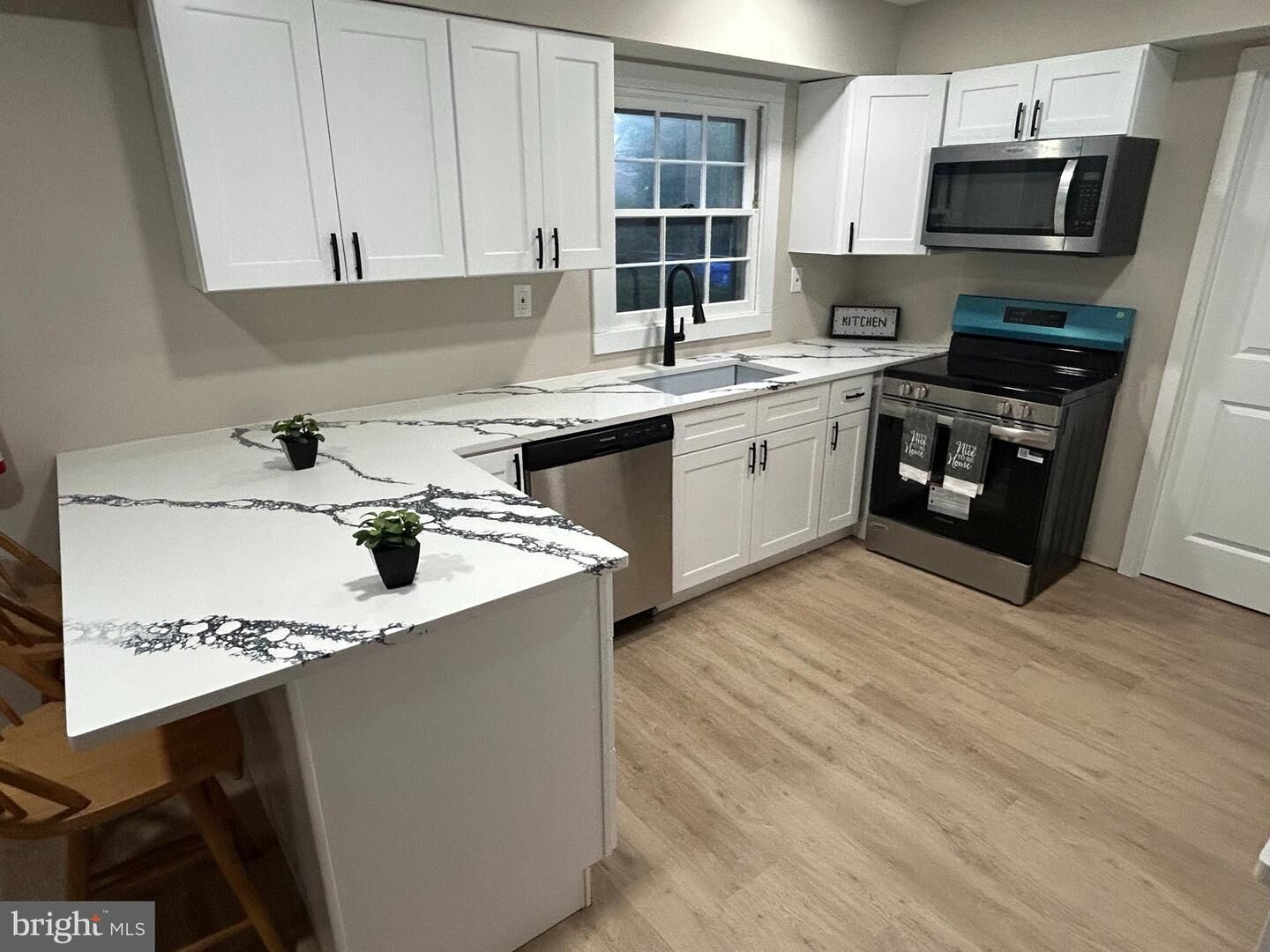 Property Photo:  41 Gamewell Lane  NJ 08046 