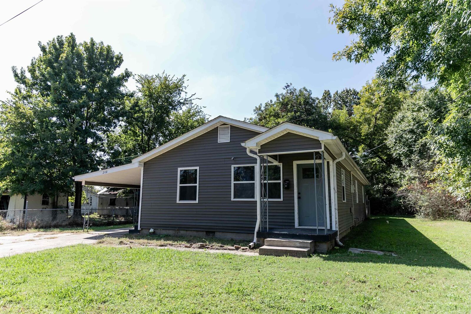 Property Photo:  208 N 7th Avenue  AR 72450 