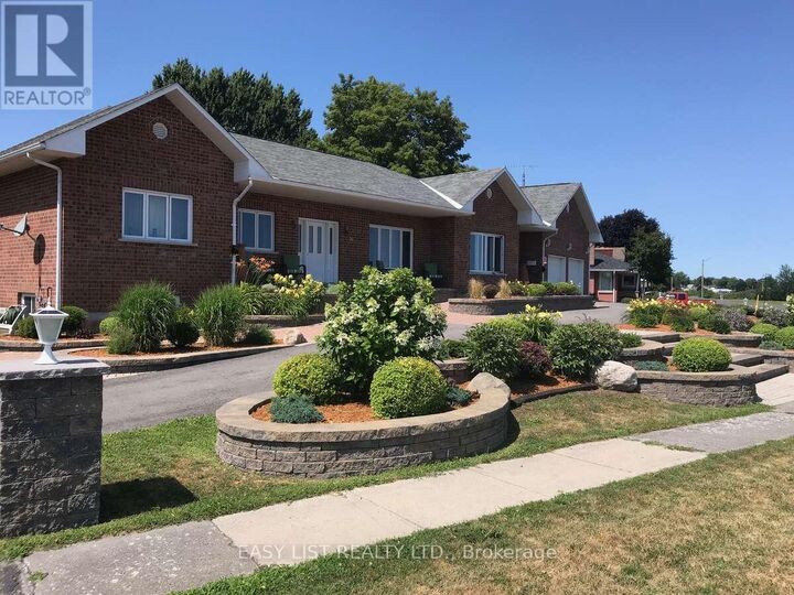 Property Photo:  36 Elizabeth Drive  ON K0E 1K0 