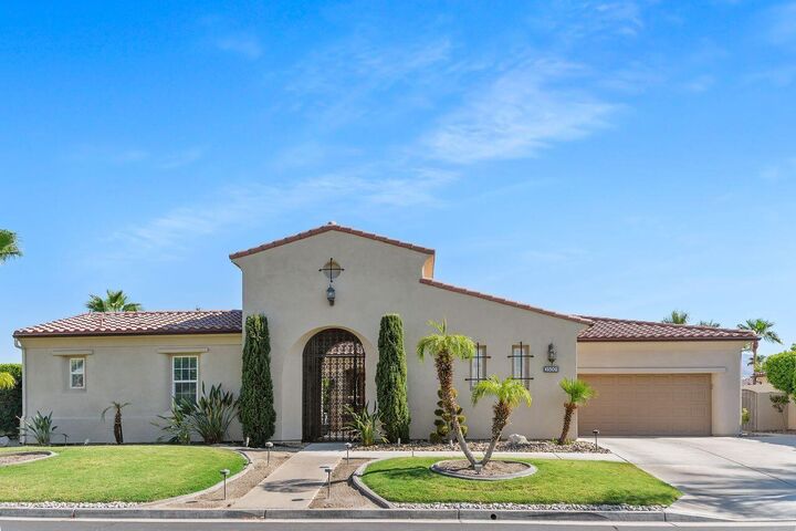 Property Photo: 35001 Vista Del Ladero CA 92270