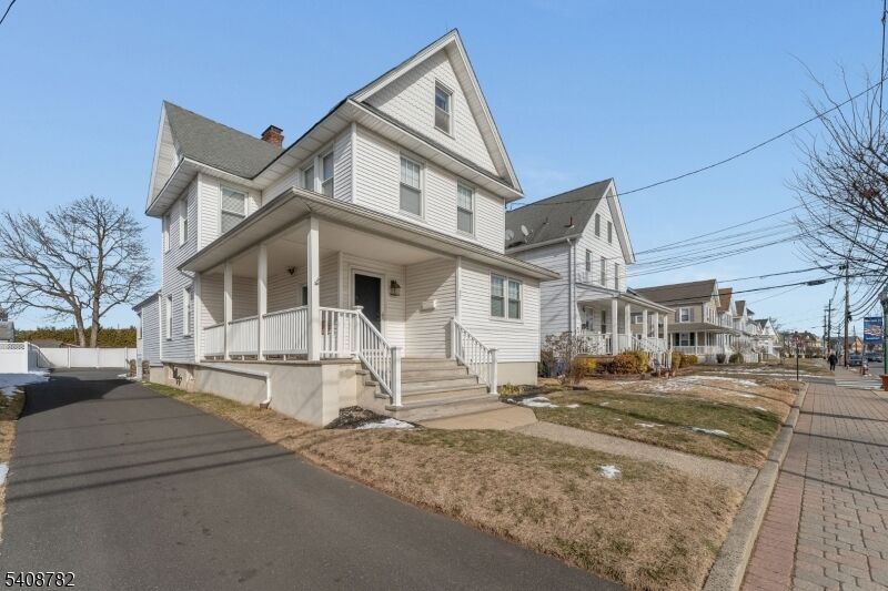 Property Photo:  37 E Somerset Street  NJ 08869 