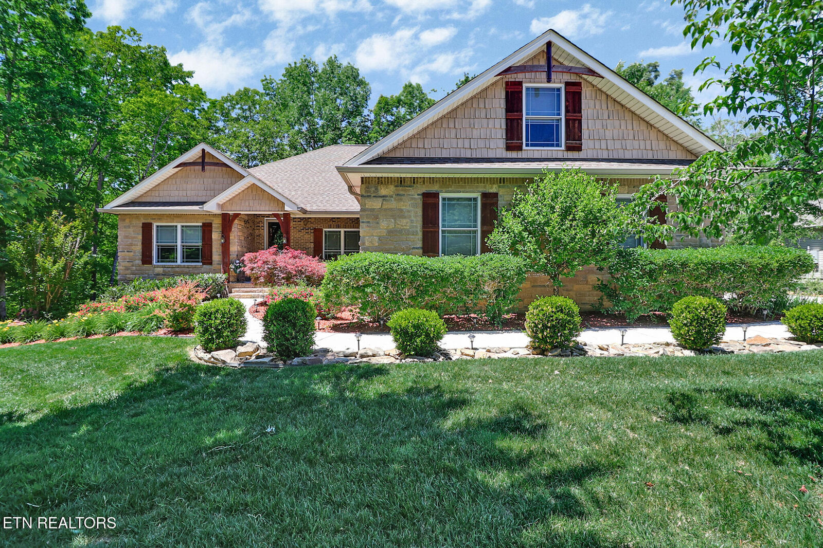 Property Photo: 36 Kingsbridge Lane TN 38558