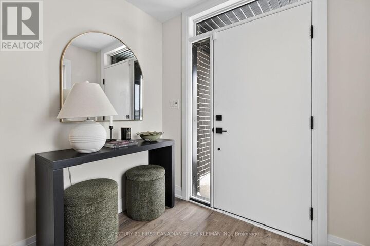 Property Photo:  2830 Tokala Trail 151  ON N6G 5B4 