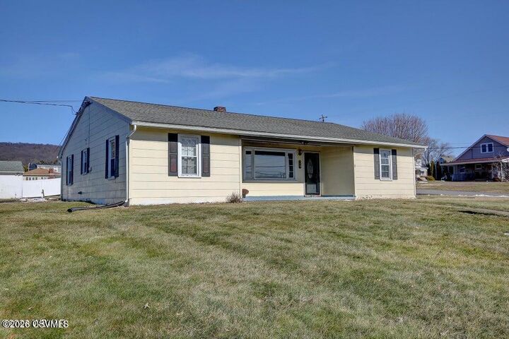 Property Photo:  29 Jade Avenue  PA 17821 