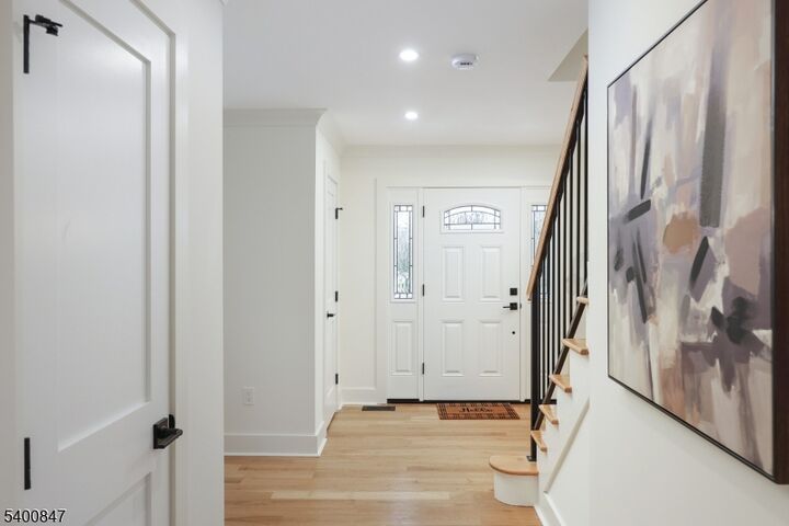 Property Photo:  3 Herbert Rd  NJ 07076 