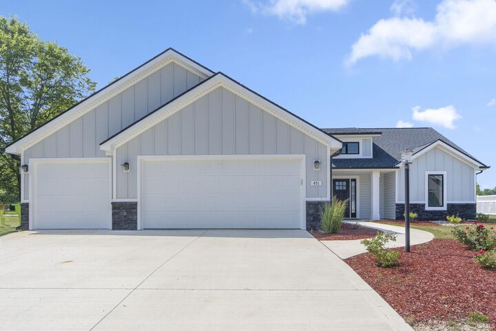 Property Photo: 451 Rockwell Avenue IN 46783