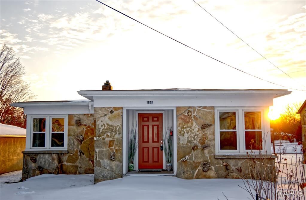 Property Photo:  791 N Adams Avenue  MO 65536 