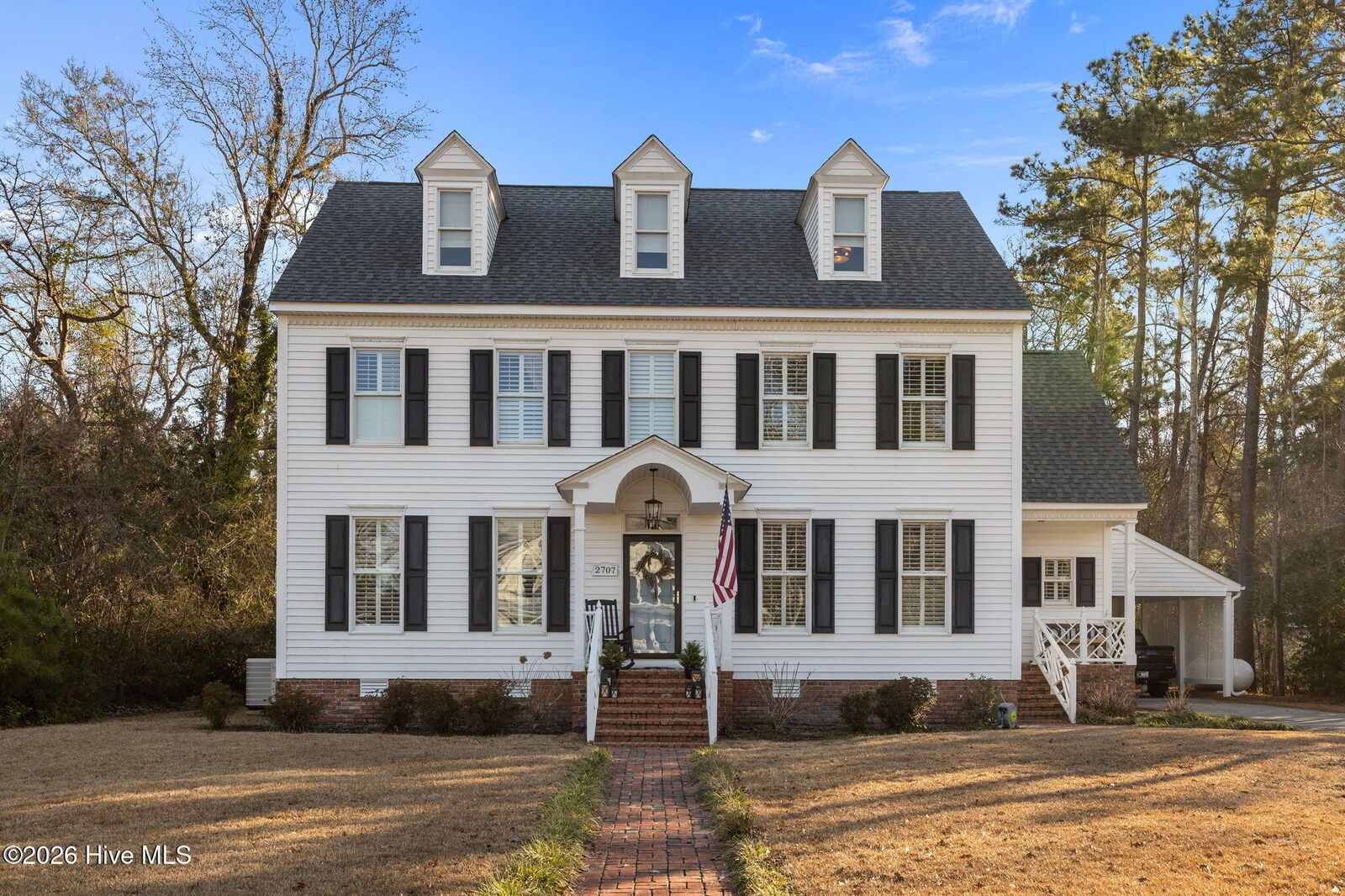 Property Photo: 2707 E Fairway Road NC 28557