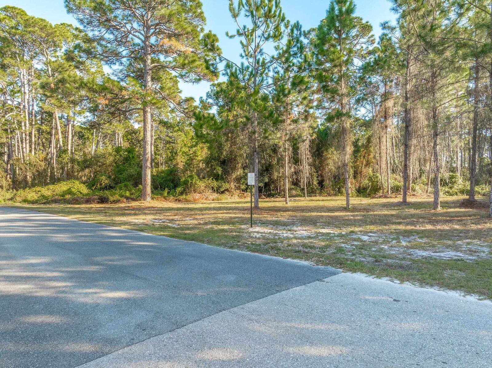 Property Photo: 711 NE H Avenue FL 32322