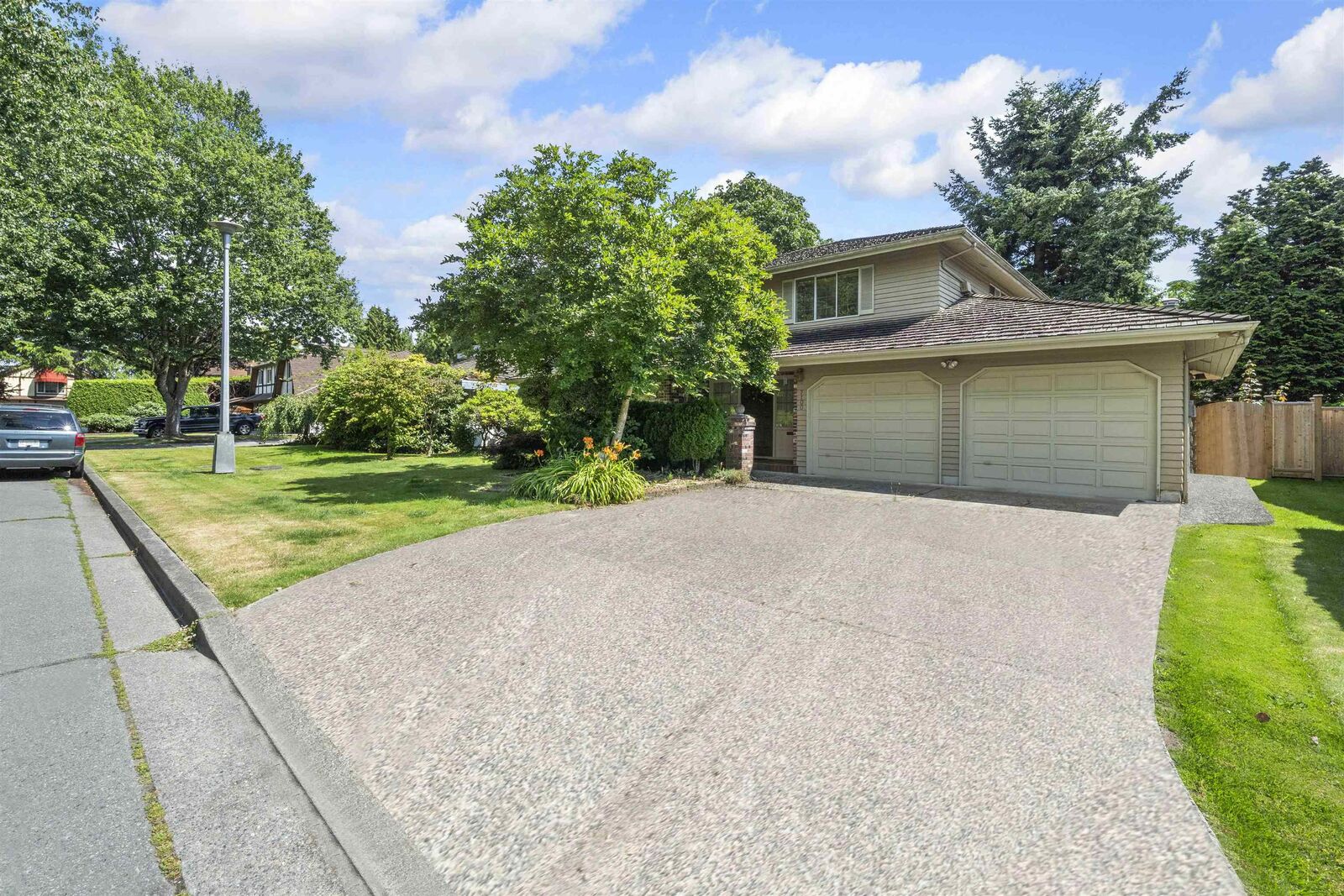 Property Photo: 7100 Kimberley Drive BC V7A 4S4
