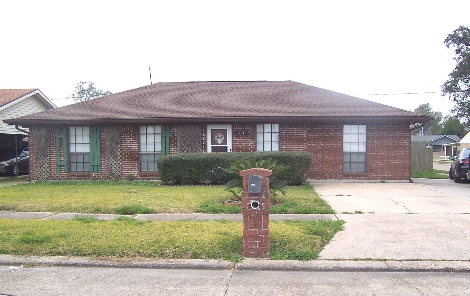 Property Photo:  3700 Thomas Dr  LA 70363 