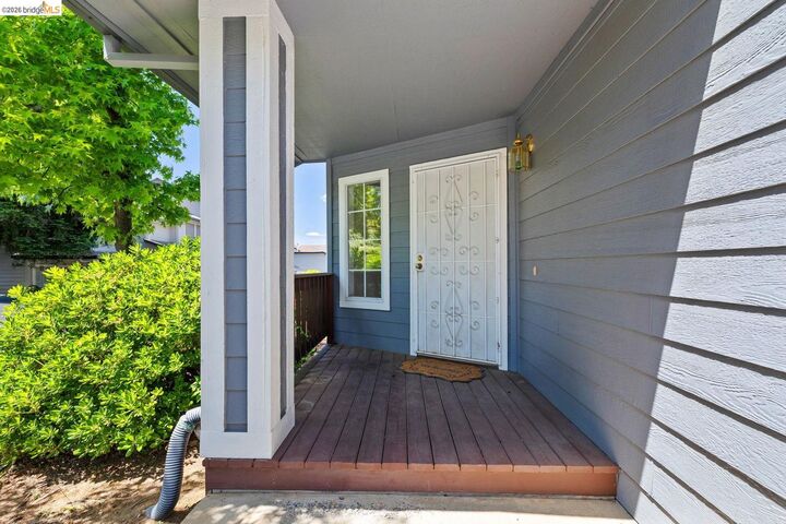 Property Photo: 20616 Wayne Ct CA 95370