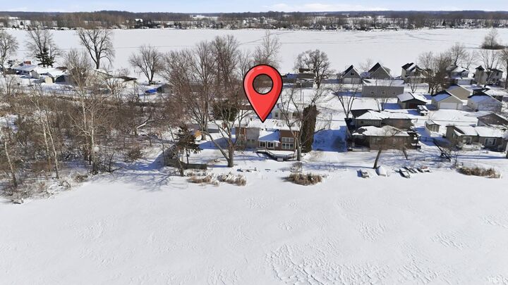 Property Photo: 5360 S Highpoint Drive IN 46701-9358