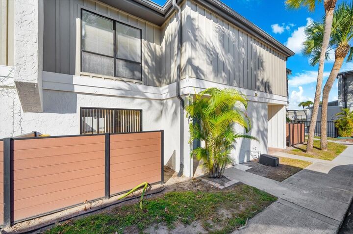 Property Photo:  4001 Beneva Road 346  FL 34233 