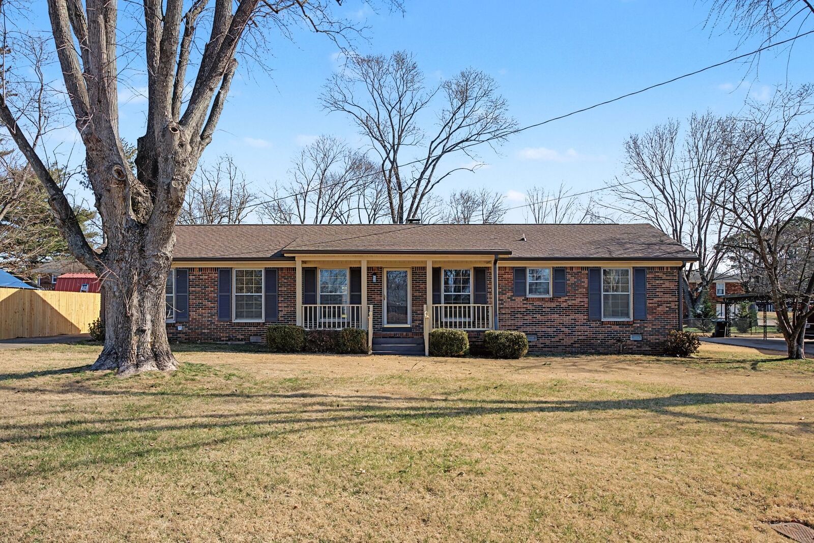 Property Photo:  832 Britton Ave  TN 37066 