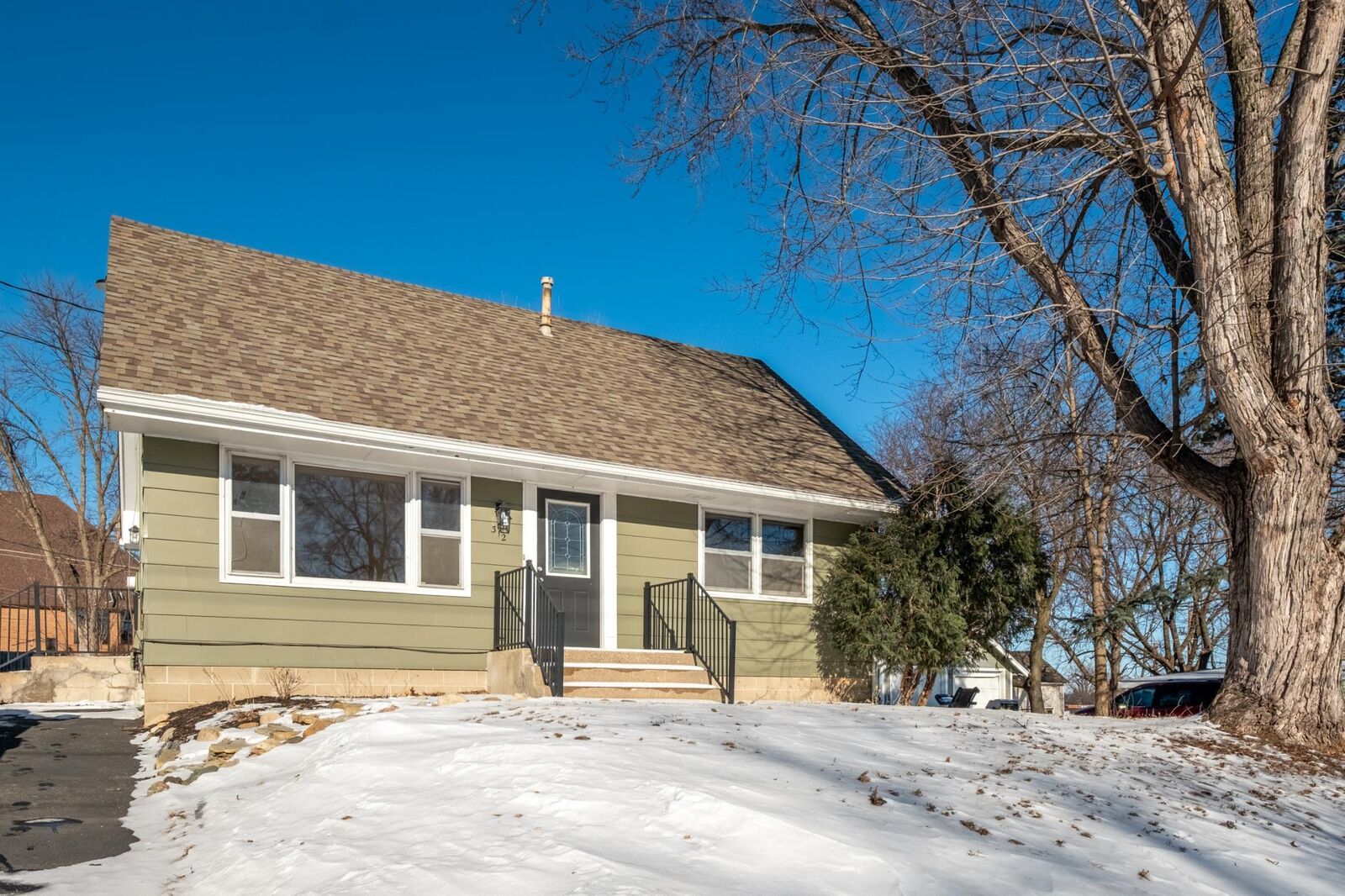 Property Photo:  312 2nd Street W  MN 55057 