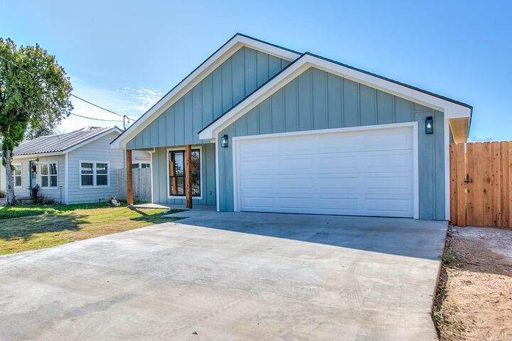 Property Photo:  2809 Bowie St  TX 76901 