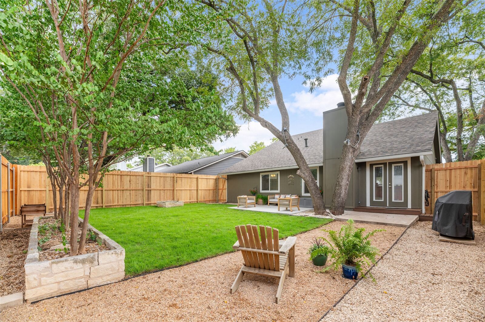 Property Photo:  9810 Willers Way  TX 78748 