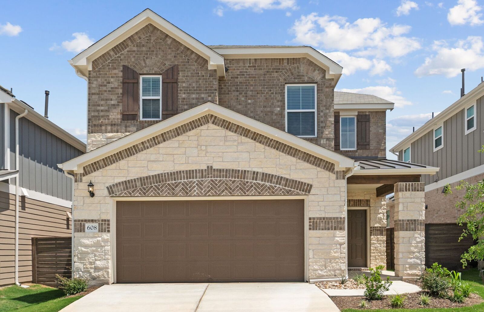 Property Photo:  608 Knot Drive  TX 78641 