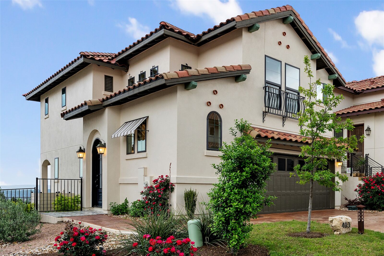 Property Photo:  403 Rose Branch Way  TX 78738 