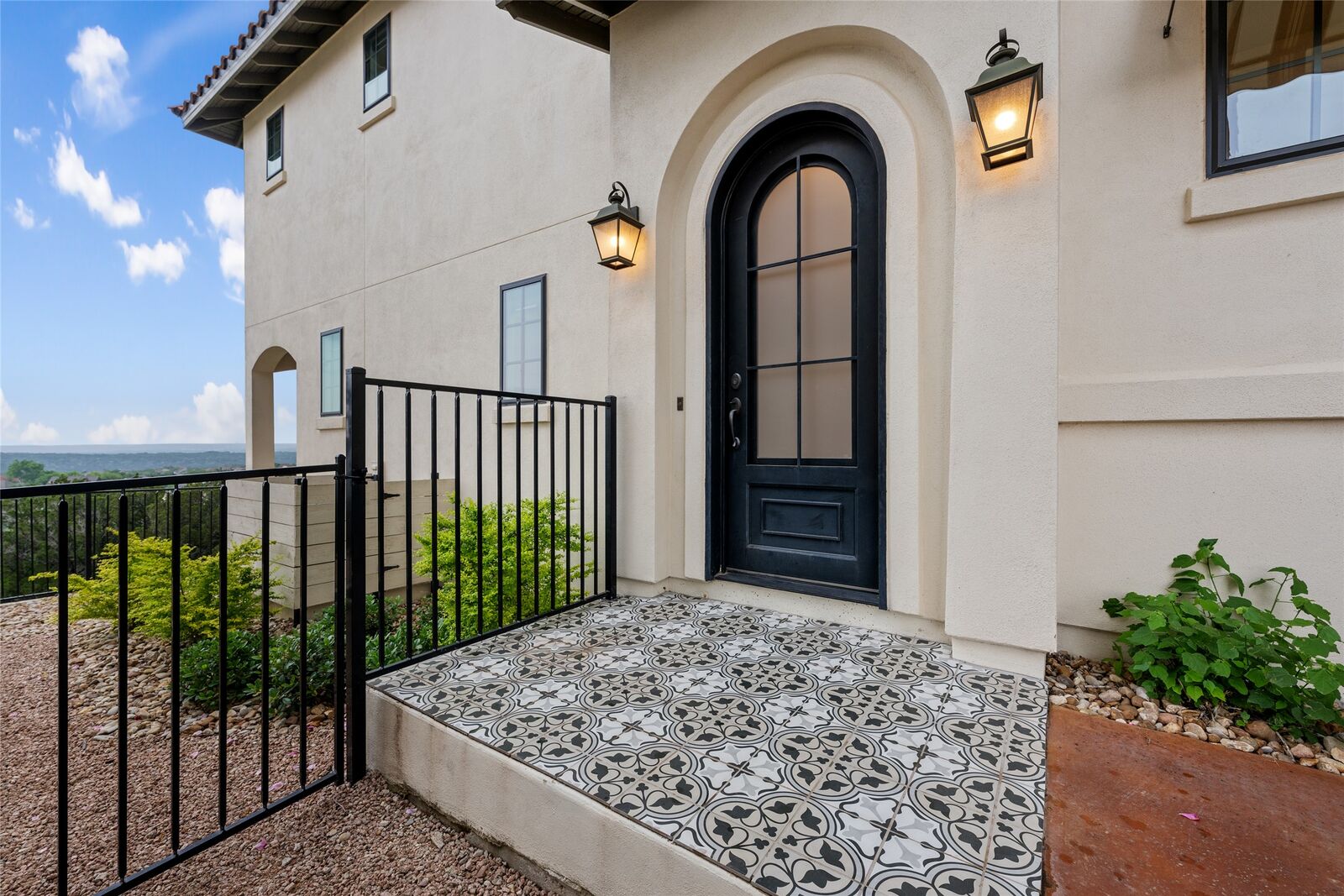 Property Photo:  403 Rose Branch Way  TX 78738 