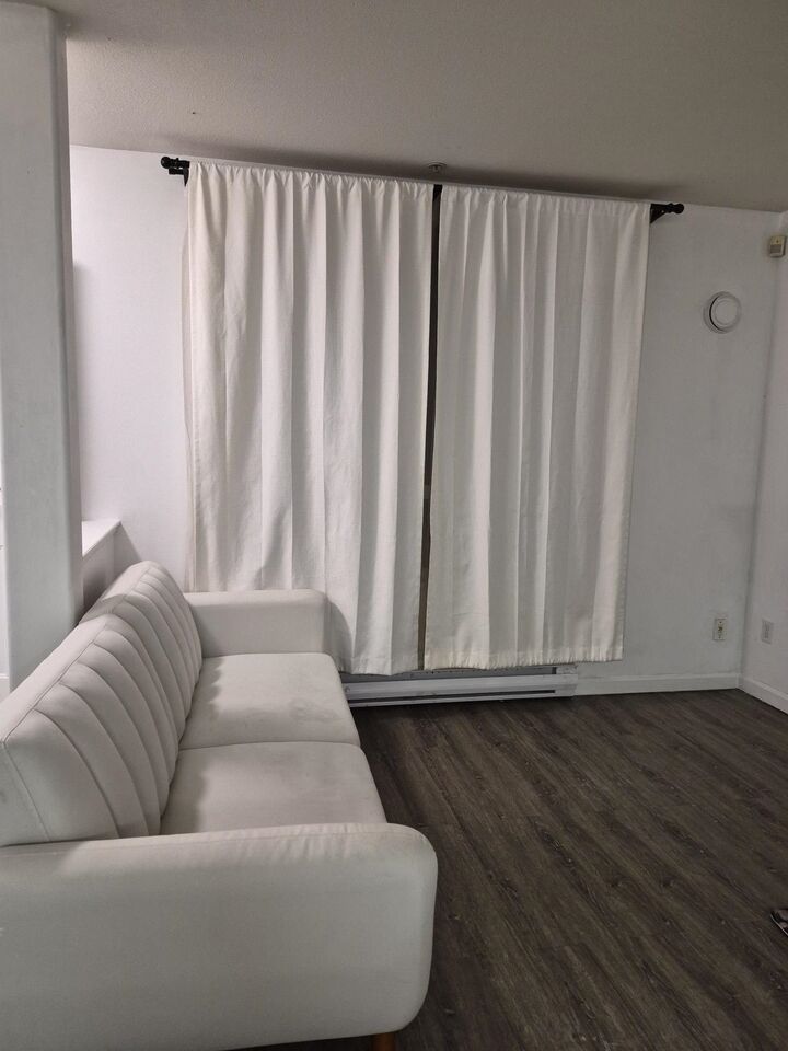 Property Photo:  6588 Southoaks Crescent 84  BC V5E 4K1 