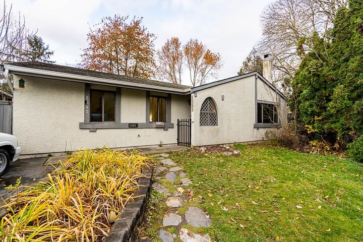 Property Photo:  5345 199 Street  BC V3A 6T8 