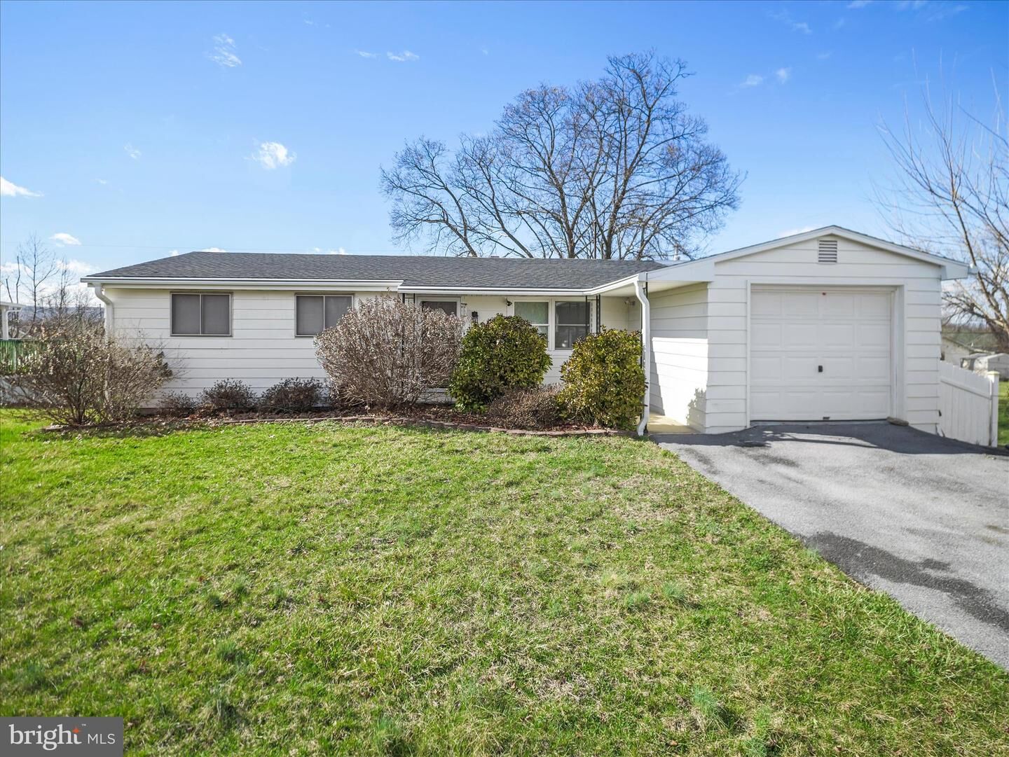 Property Photo: 125 Richard Street WV 25404