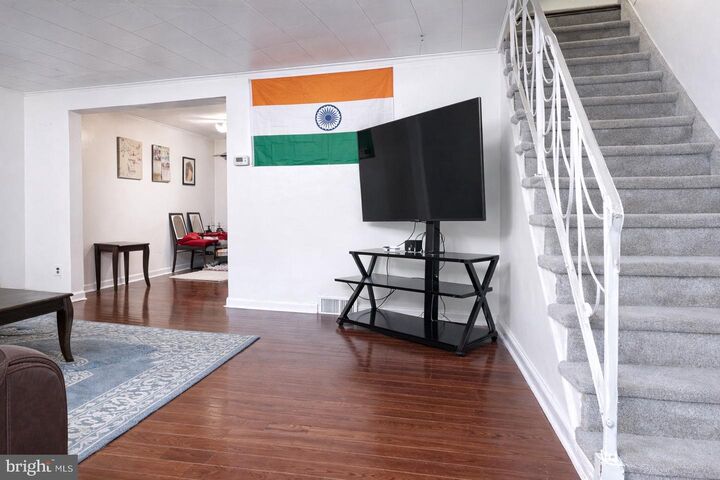 Property Photo:  85 S Harwood Avenue  PA 19082 