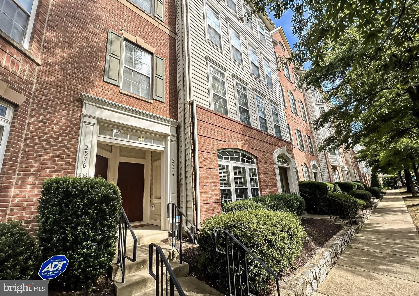 Property Photo:  2574 Eastbourne Drive  VA 22191 