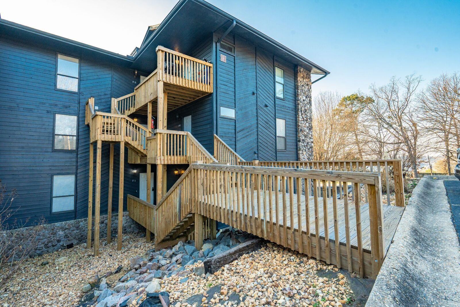 Property Photo:  203 Stearns Point, Unit F-1  AR 71913 