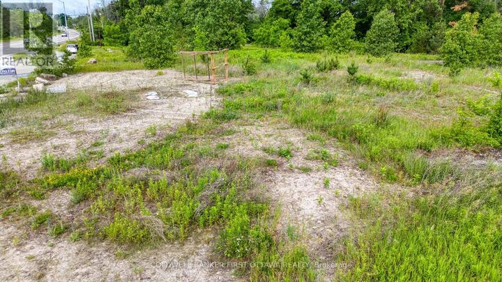 Property Photo:  17562 Highway 7 Highway  ON K7H 3C6 