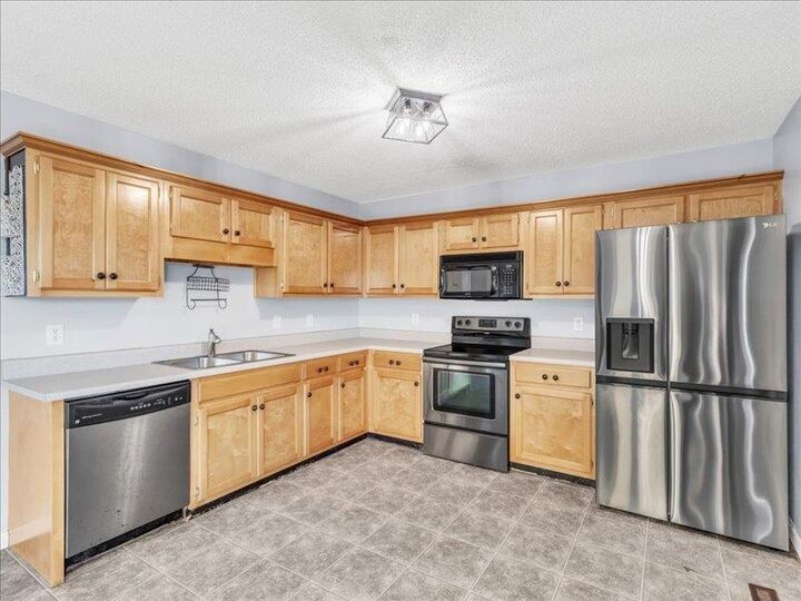 Property Photo:  242 Daisy Lane  GA 30705 