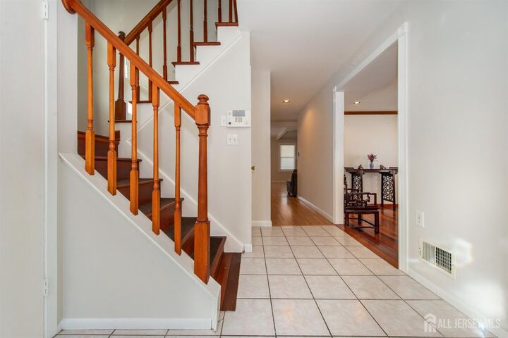 Property Photo:  8 Amara Court  NJ 08857 